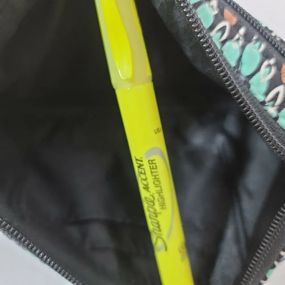 Vera Bradley Sierra‎ Stream Wristlet Bag Boho Brown Mint Black Geo 8.5